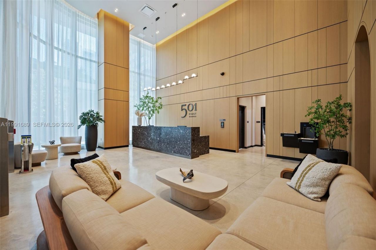 121 NE 5 St , Unit 3507, Miami, FL 33132 Photo