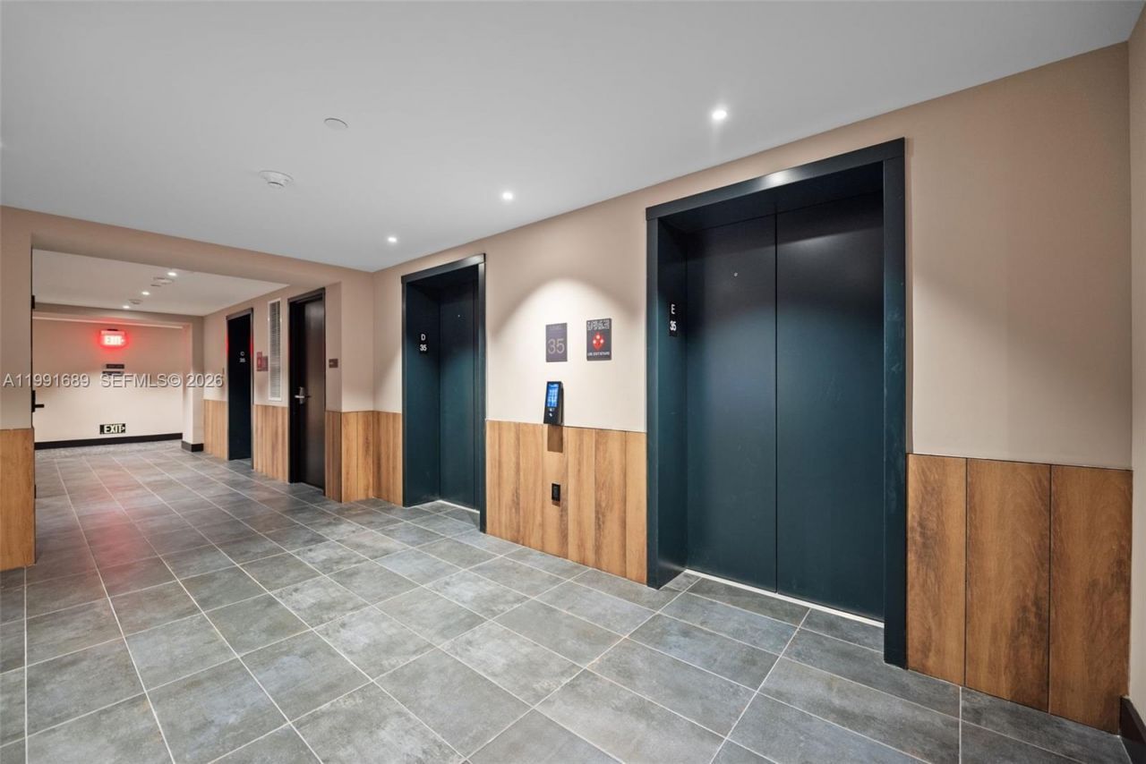 121 NE 5 St , Unit 3507, Miami, FL 33132 Photo