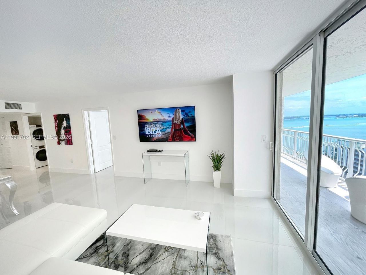 1200 SE Brickell Bay Dr, Unit 1707, Miami, FL 33131 Photo