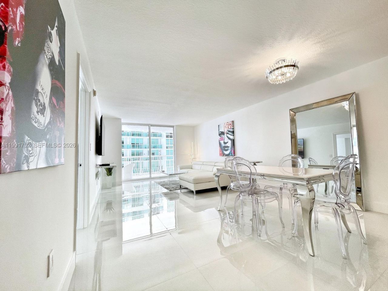 1200 SE Brickell Bay Dr, Unit 1707, Miami, FL 33131 Photo