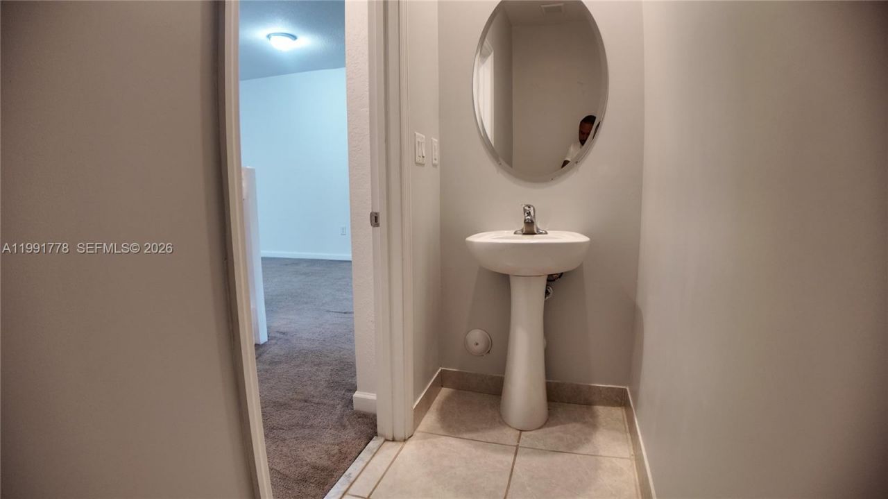 20714 NE 5th Ct , Miami, FL 33179 Photo