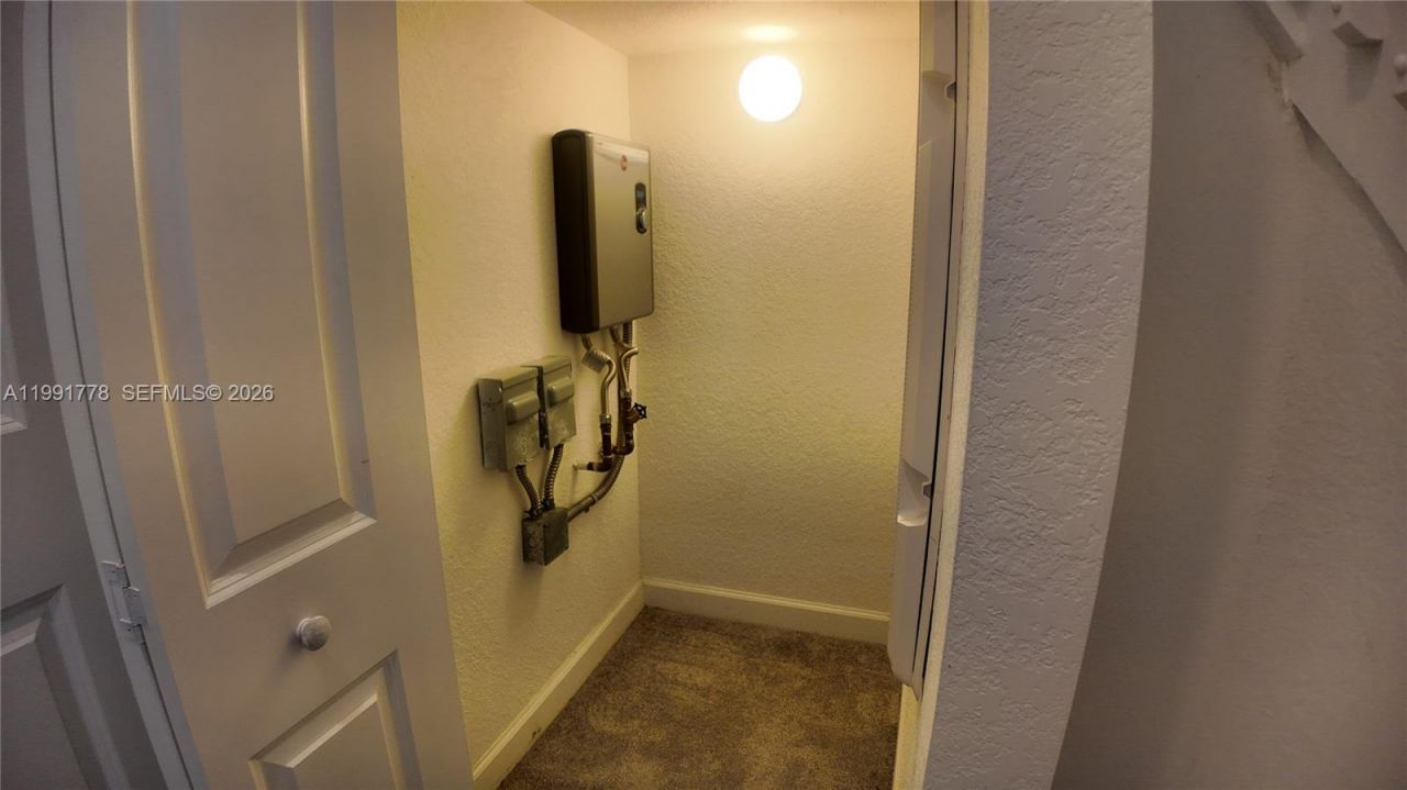 20714 NE 5th Ct , Miami, FL 33179 Photo