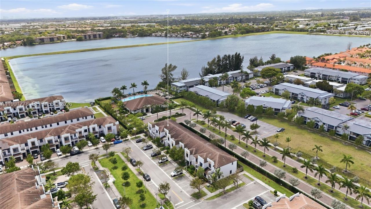 20714 NE 5th Ct, Miami, FL 33179 Photo