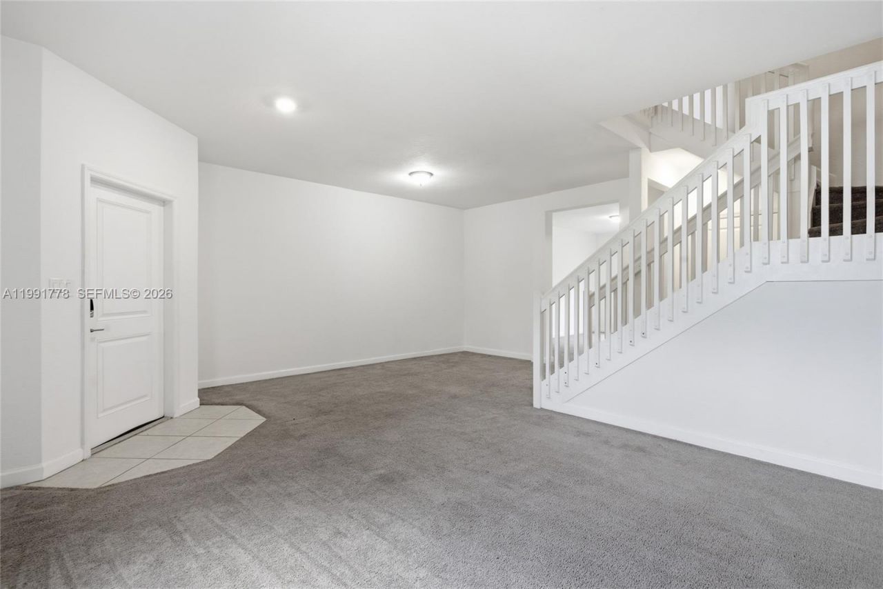 20714 NE 5th Ct, Miami, FL 33179 Photo