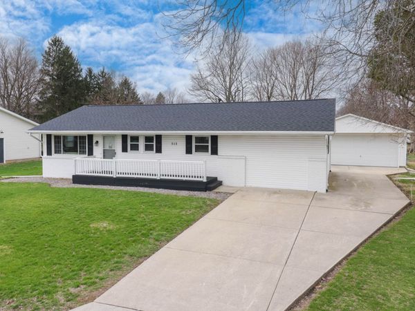 313 S School Street, Minier, IL 61759