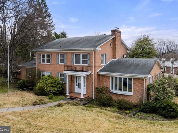 2301 EDGEWOOD ROAD , HARRISBURG, PA 17104