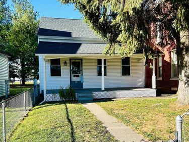 142 W STIEGEL STREET, MANHEIM, PA 17545