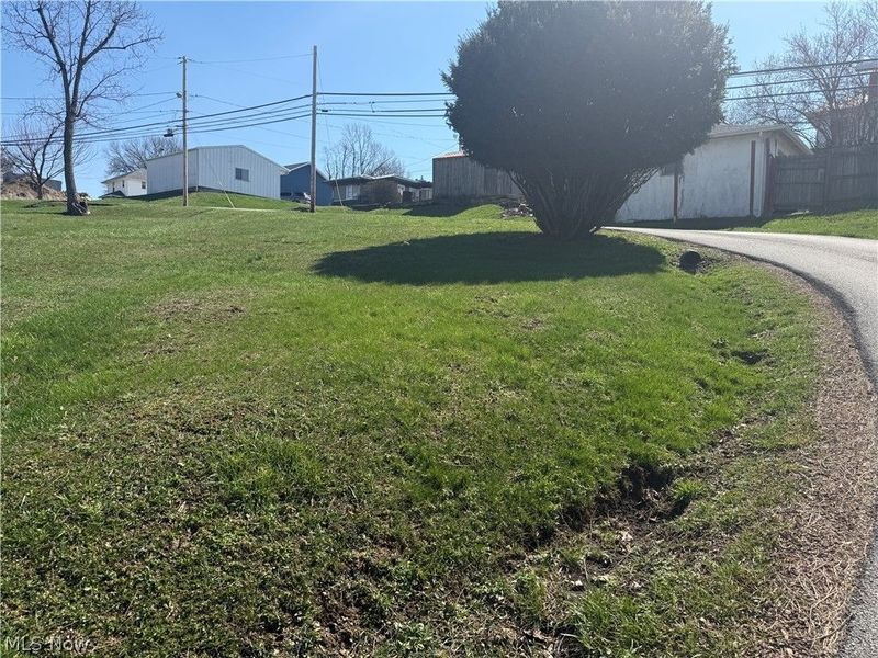 122 Oak Street, Barnesville, OH 43713 Photo 2