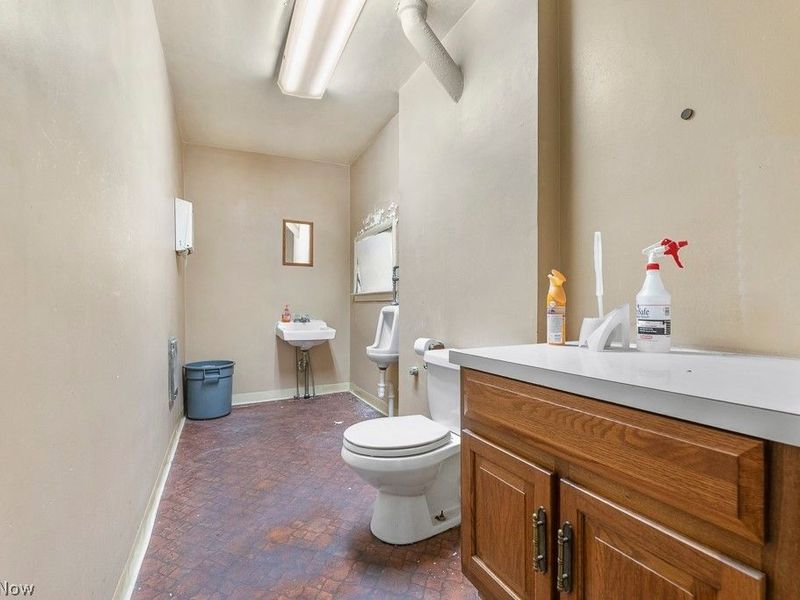 14924 Beloit Snodes Road, Beloit, OH 44609 Photo 34