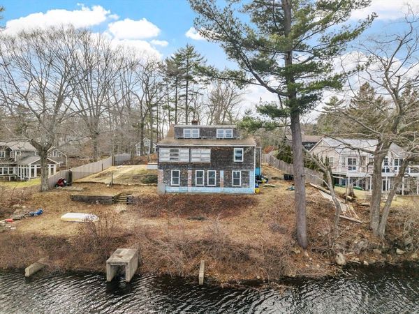 224 Echo Cove Road, Hamilton, MA 01982