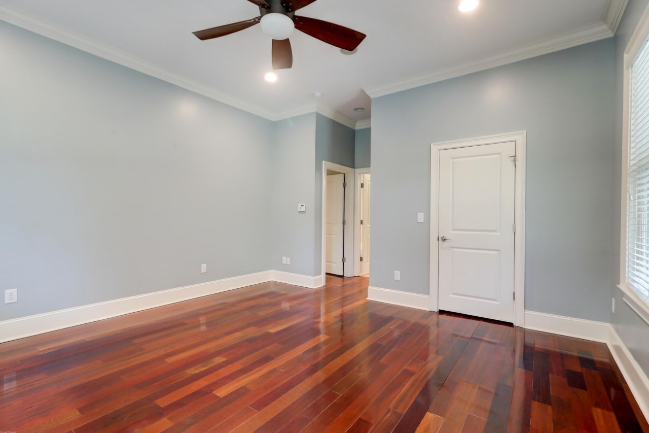 2630 Rifle Range Photo 13