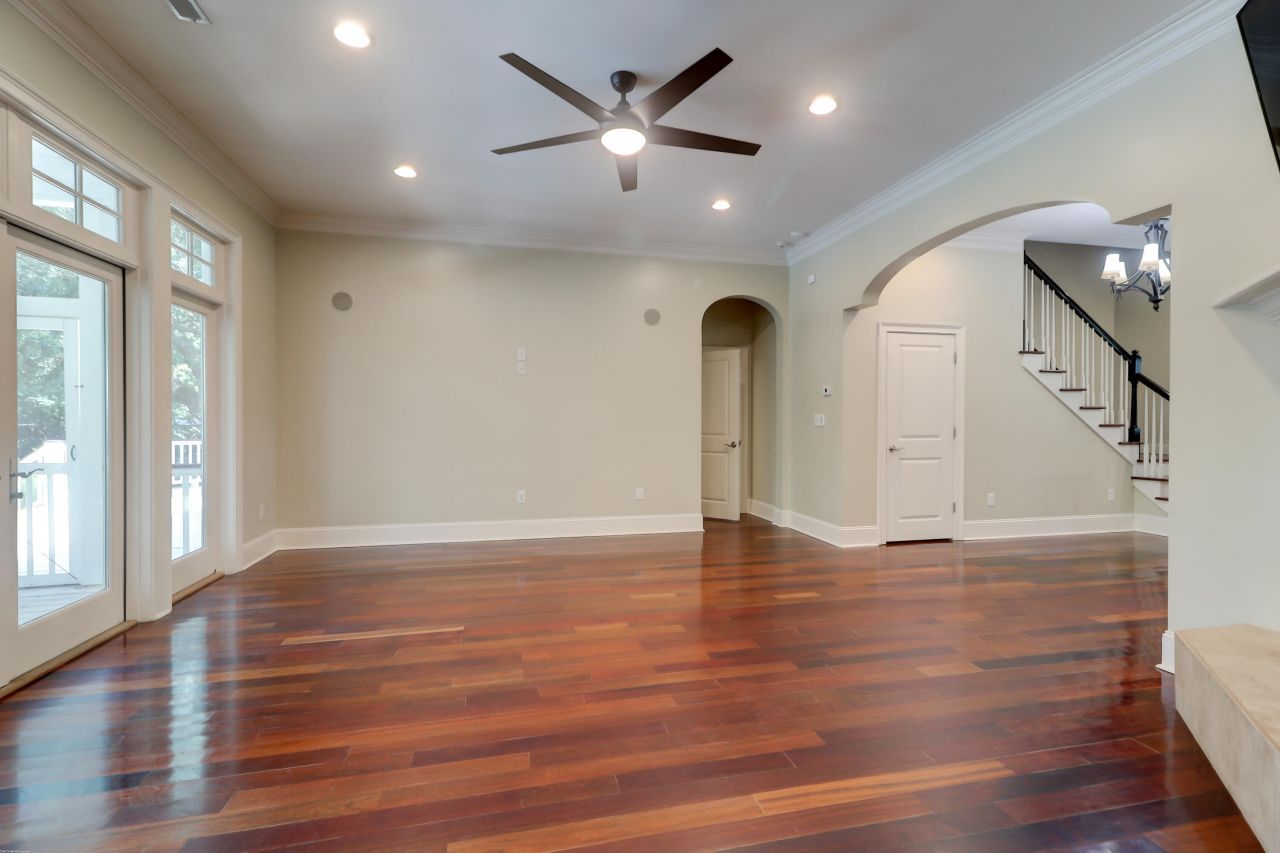 2630 Rifle Range Photo 16