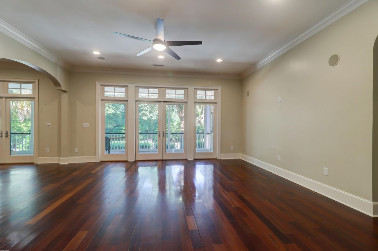 2630 Rifle Range Photo 18