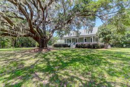 2630 Rifle Range photo 4