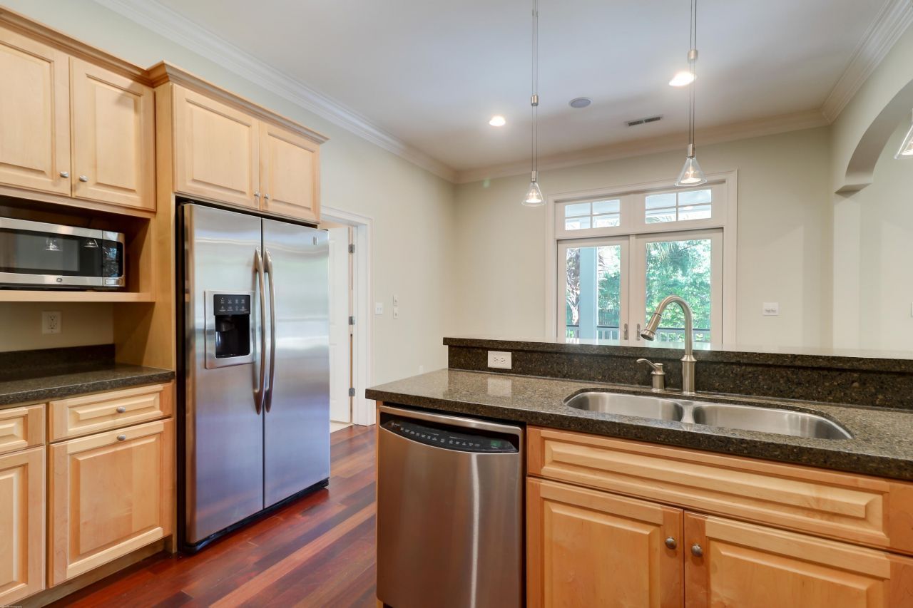 2630 Rifle Range Photo 24