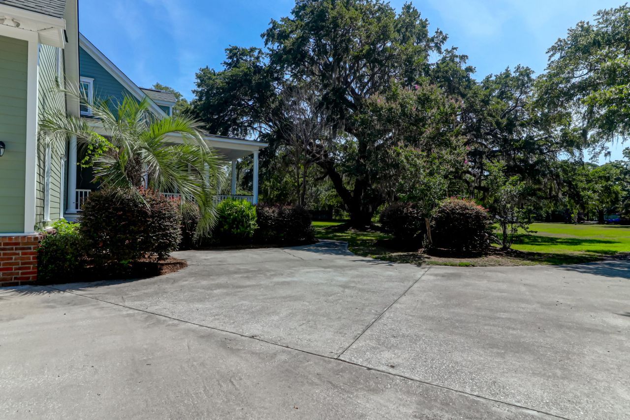 2630 Rifle Range Photo 25