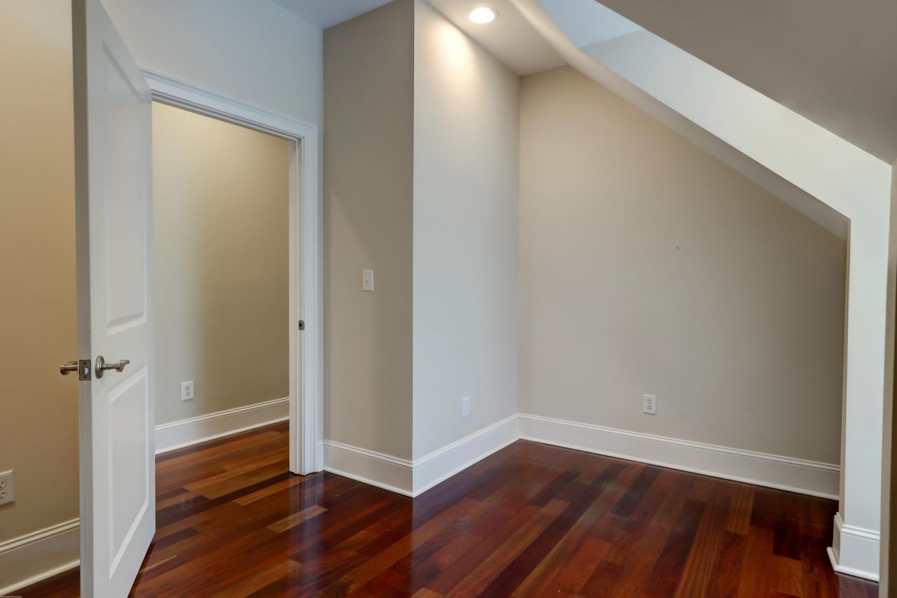 2630 Rifle Range Photo 27