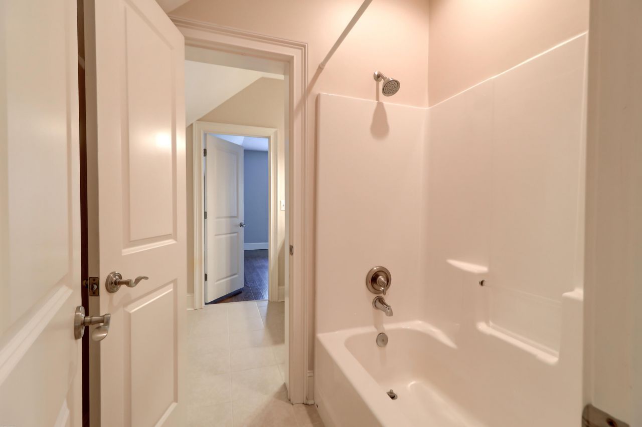 2630 Rifle Range Photo 32