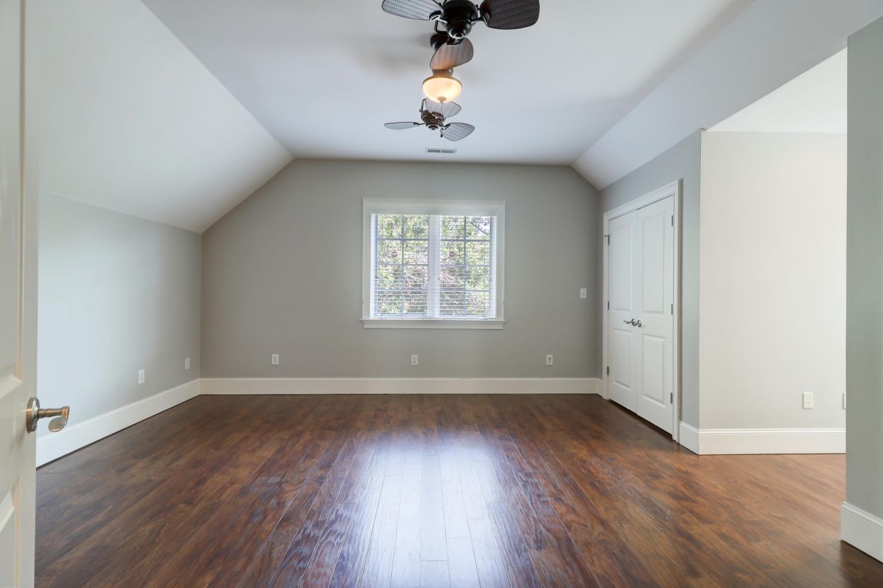 2630 Rifle Range Photo 36