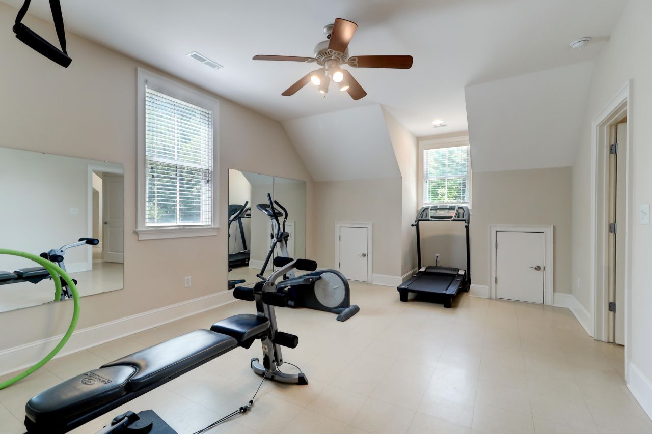 2630 Rifle Range Photo 43