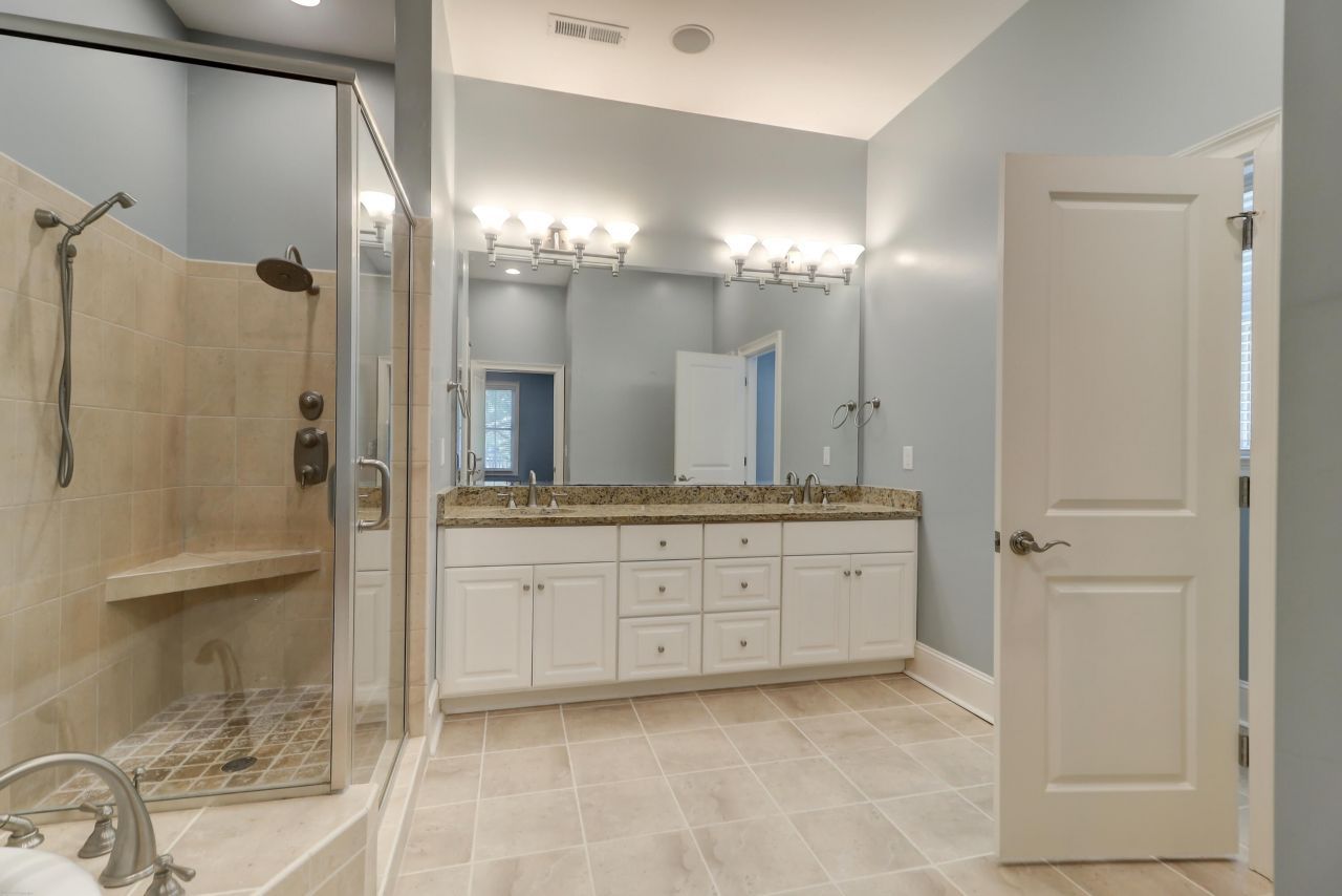 2630 Rifle Range Photo 51