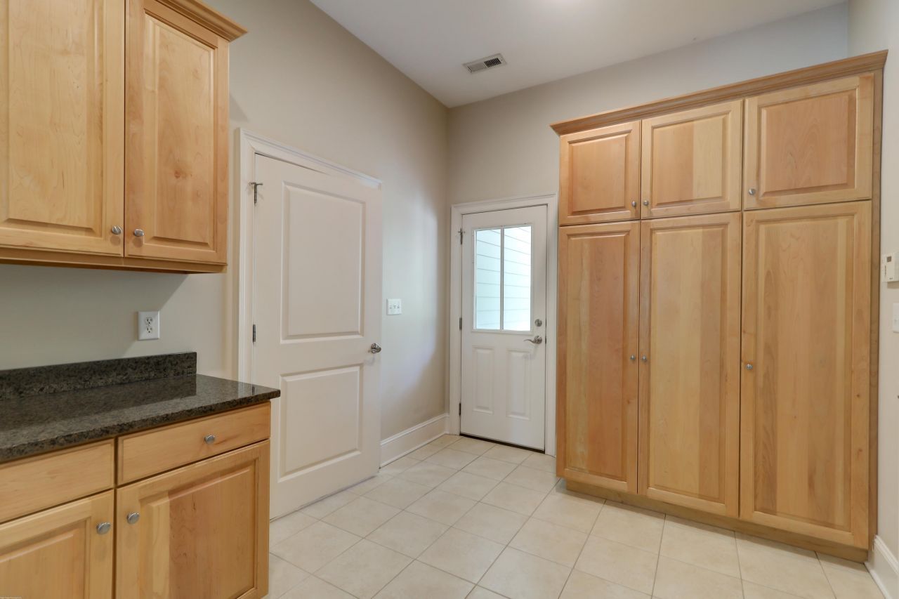 2630 Rifle Range Photo 56