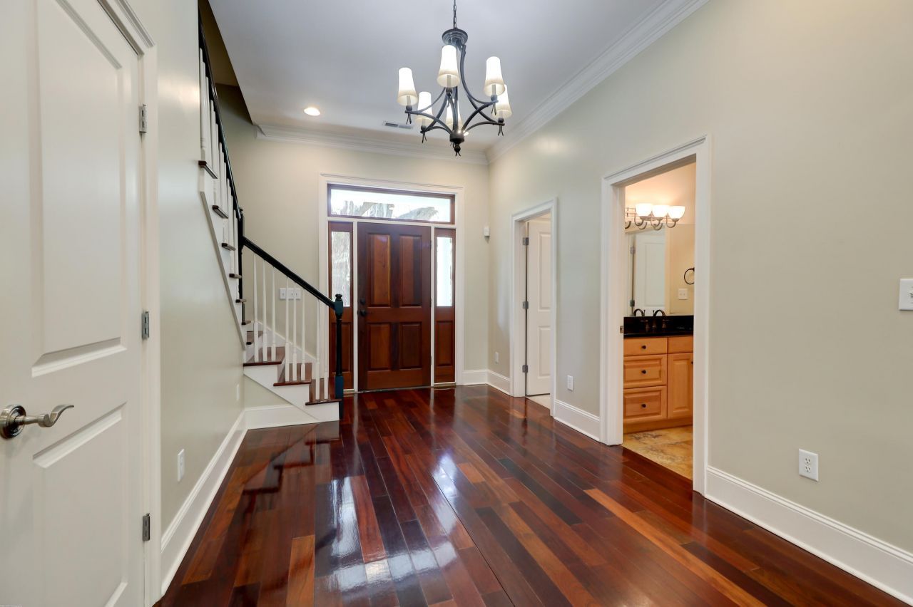 2630 Rifle Range Photo 9