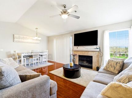 9444 Harbour Point Dr #264, Unit 264, Elk Grove, CA 95758 Photo