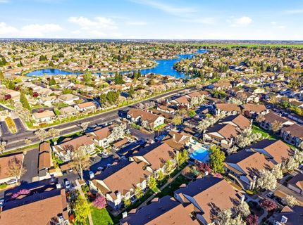 9444 Harbour Point Dr #264, Unit 264, Elk Grove, CA 95758 Photo