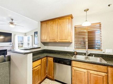 9444 Harbour Point Dr #264, Unit 264, Elk Grove, CA 95758 Photo