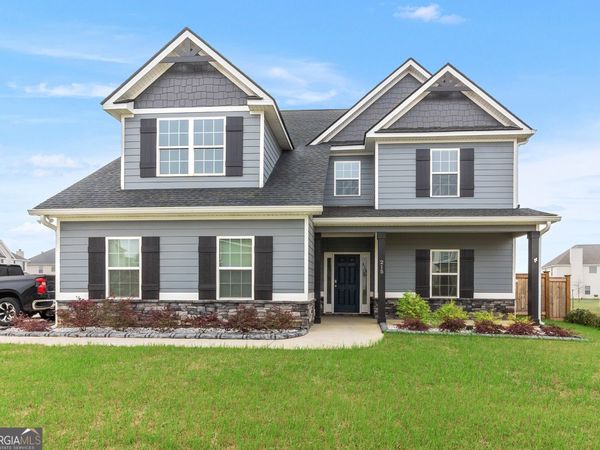 215 Weeping Moss Way, Kathleen, GA 31047