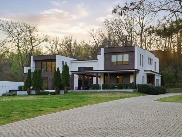 2616 Tiffany Dr, Nashville, TN 37206