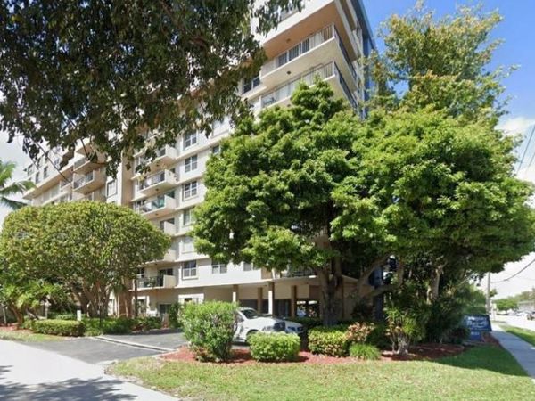 1625 SE 10th Avenue, Unit 302, Fort Lauderdale, FL 33316