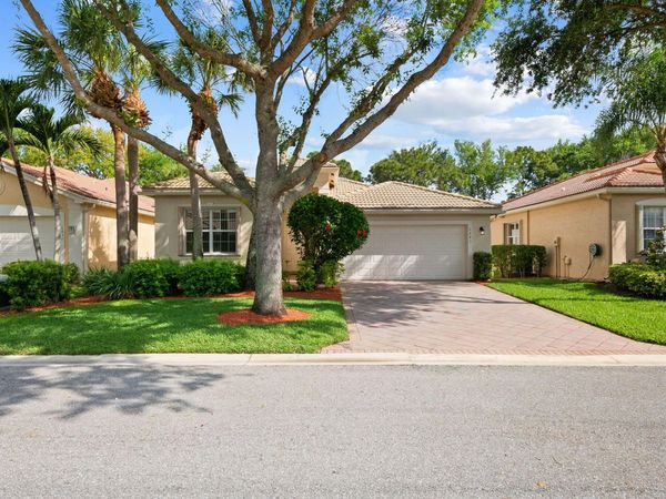 6843 Montrose Way, Boynton Beach, FL 33437