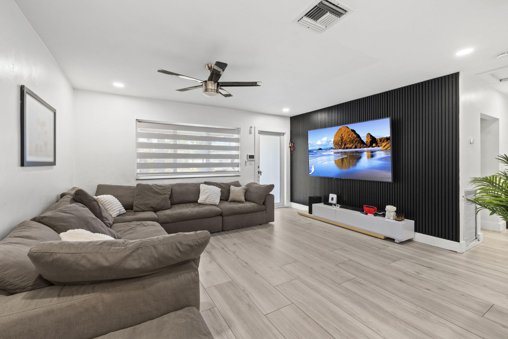 3230 Roosevelt Street, Hollywood, FL 33021 Photo