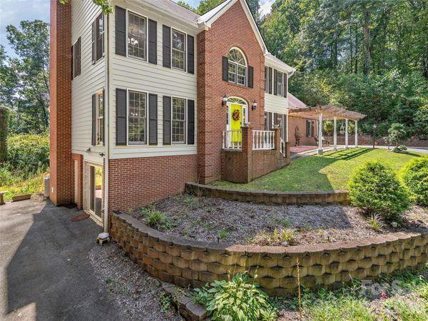 29 Tillman Road , Lake Junaluska, NC 28745