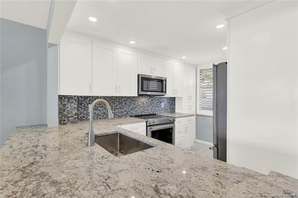 10600 S Ocean Drive, Unit 104, Jensen Beach, FL 34957 Photo