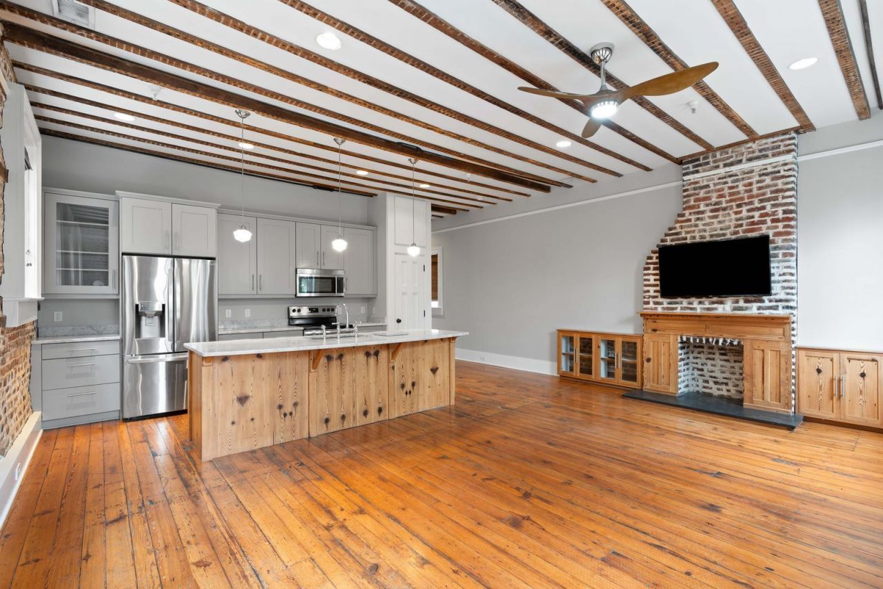 125 Meeting Street Photo 16