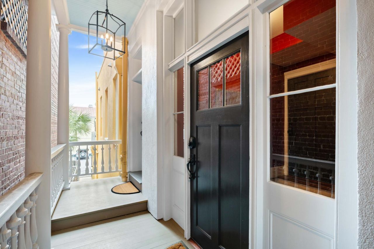 125 Meeting Street Photo 5