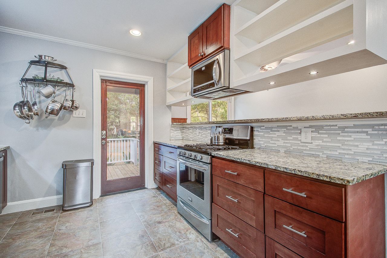 311 Cassina Road Photo 16