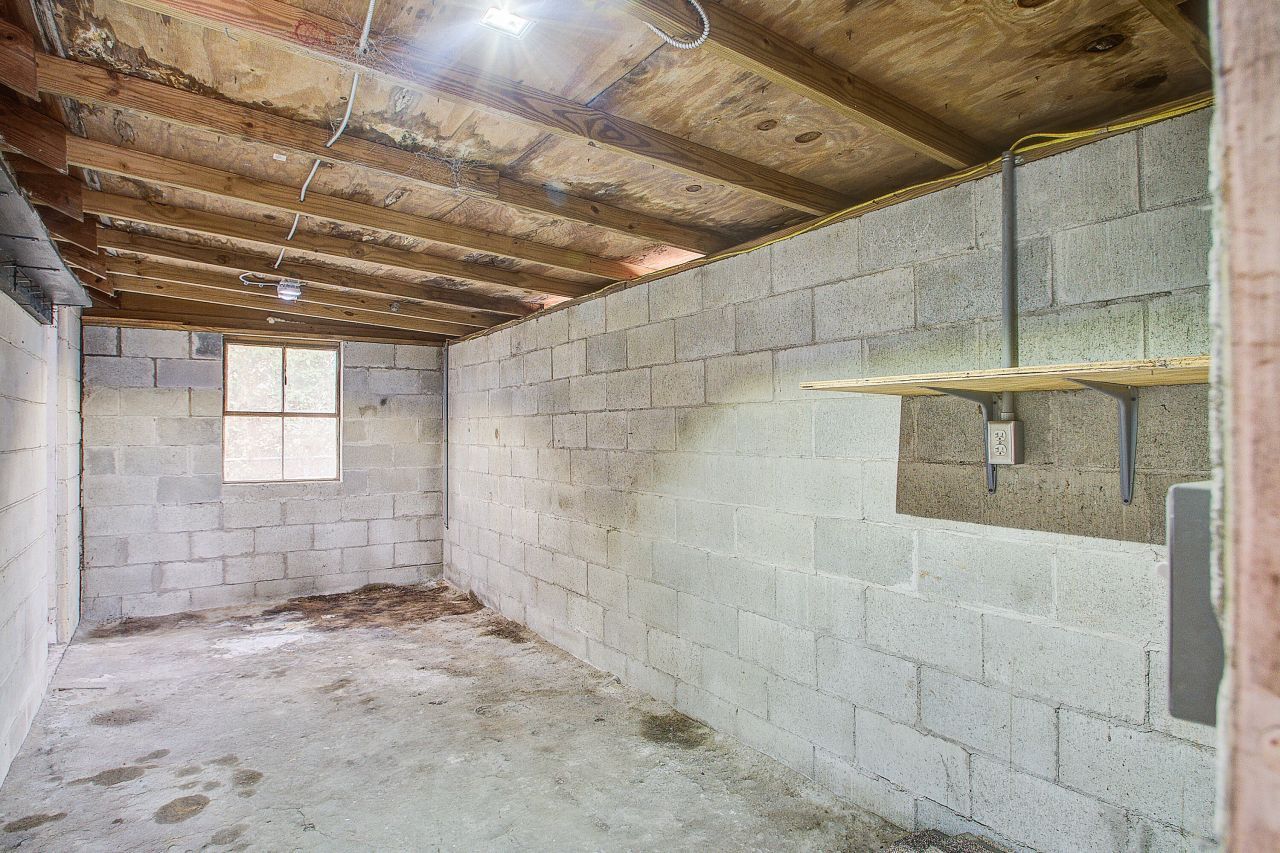 311 Cassina Road Photo 37