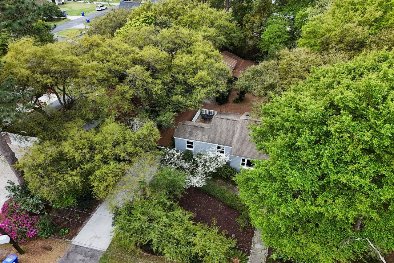 311 Cassina Road Photo 38