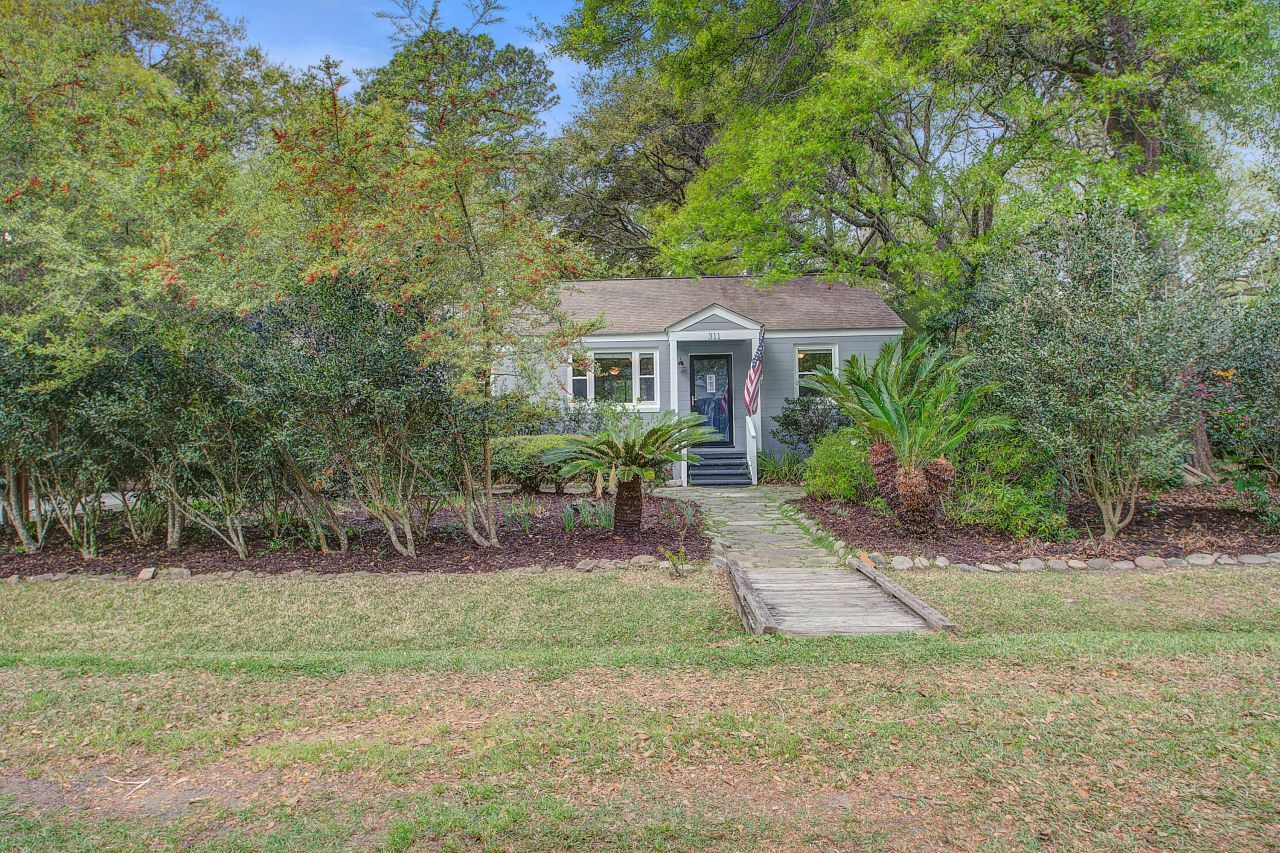 311 Cassina Road Photo 45