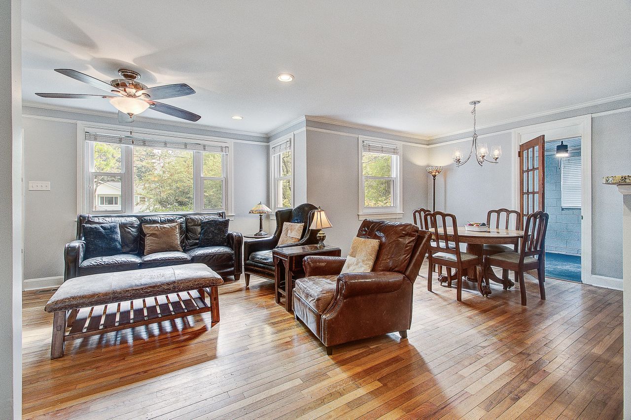 311 Cassina Road Photo 9