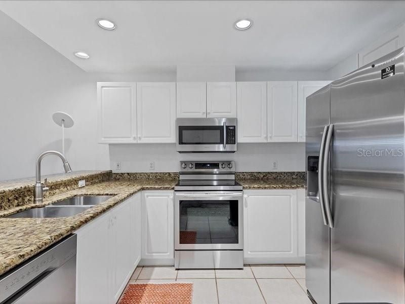 3706 54th Drive W, Unit 103, Bradenton, FL 34210 Photo