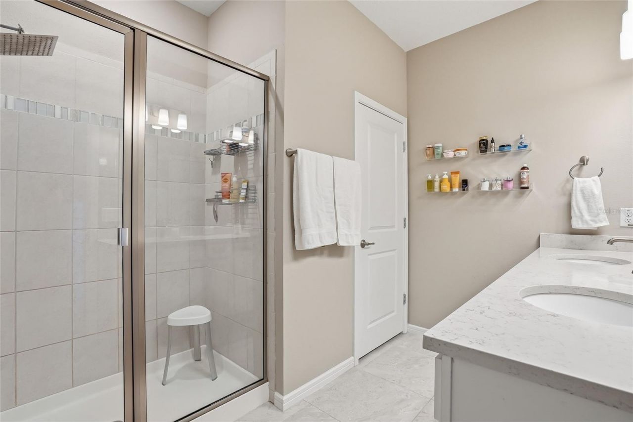 11231 Beach Walk Way Ne, Saint Petersburg, FL 33716 Photo