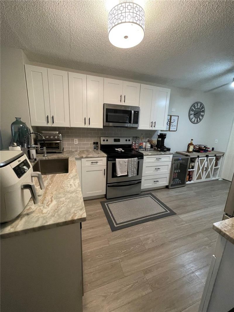 7900 Hardwick Drive, Unit 815, New Port Richey, FL 34653 Photo