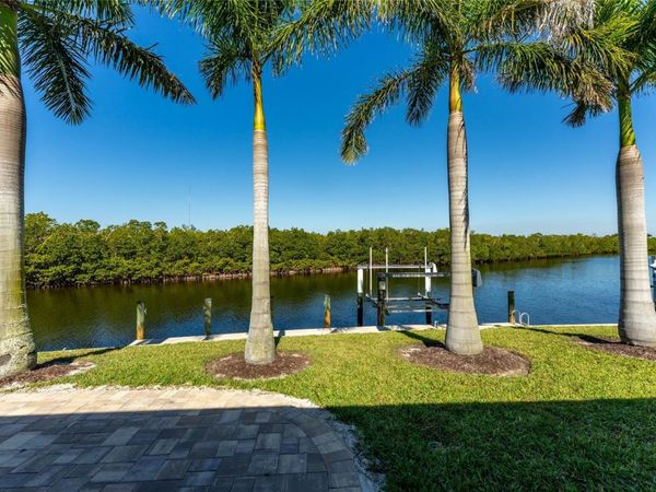 3310 TRIPOLI BOULEVARD, PUNTA GORDA, FL 33950