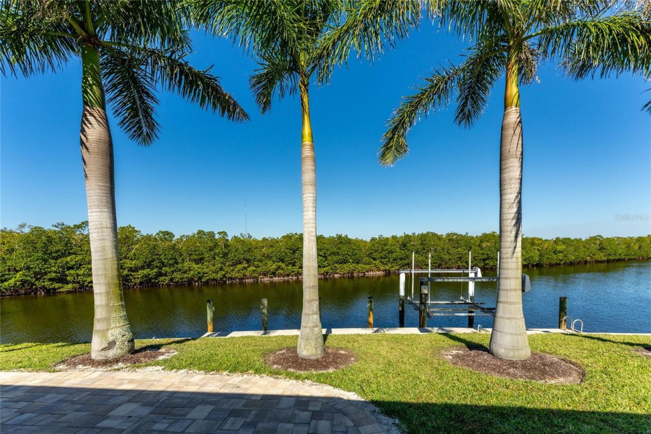 3310 Tripoli Boulevard, Punta Gorda, FL 33950 Photo