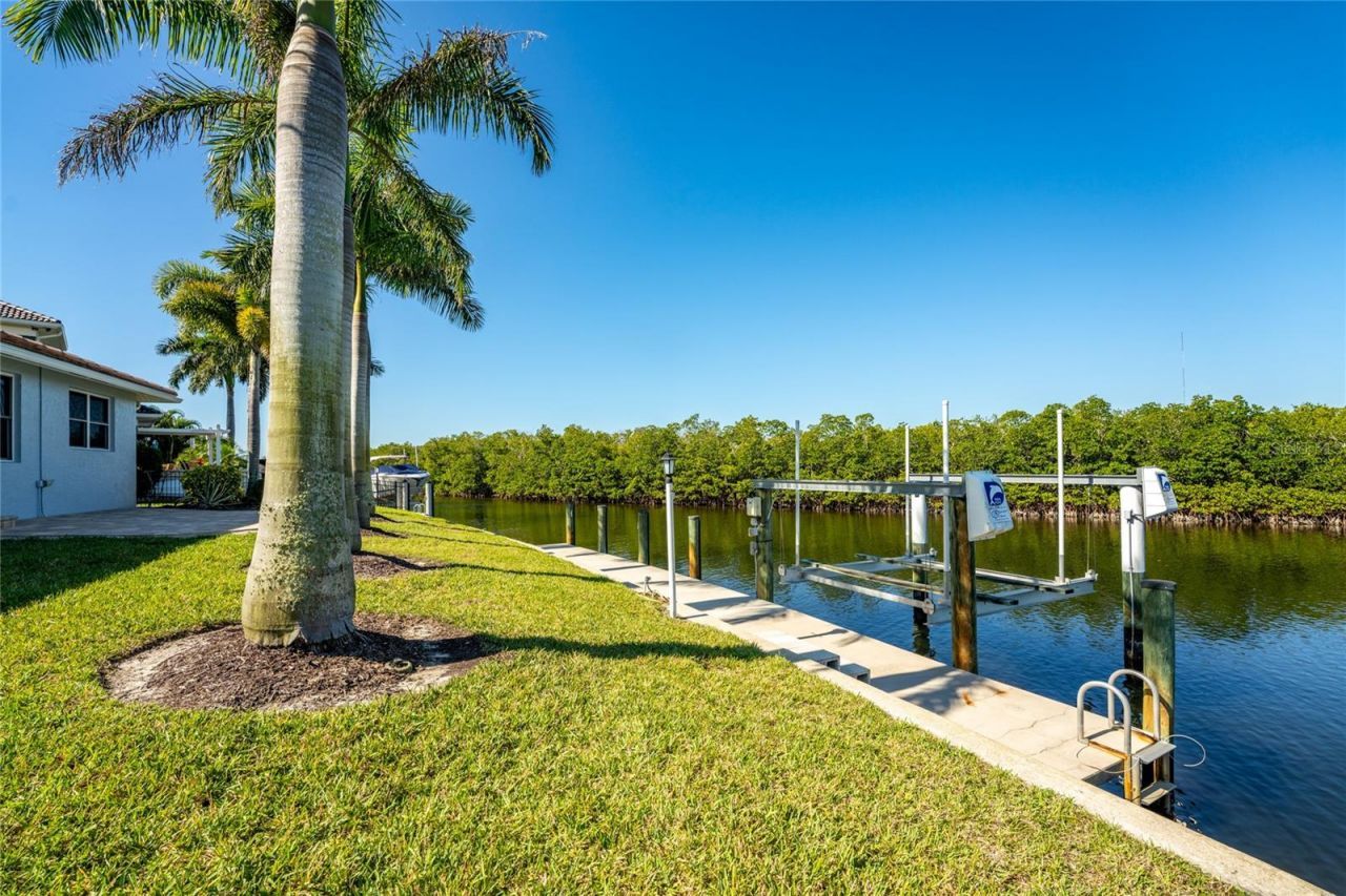 3310 Tripoli Boulevard, Punta Gorda, FL 33950 Photo